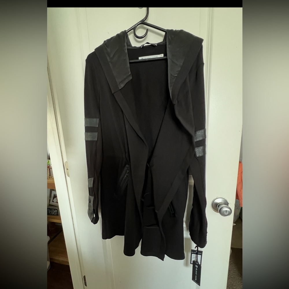 Black Hooded Women's Jacket